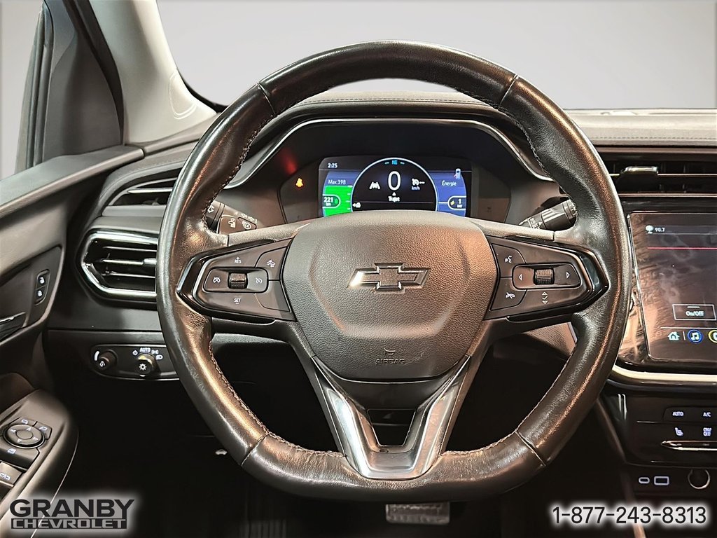 2023 Chevrolet Bolt EUV LT in Granby, Quebec - 17 - w1024h768px