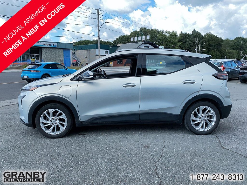 2023 Chevrolet Bolt EUV LT in Granby, Quebec - 8 - w1024h768px