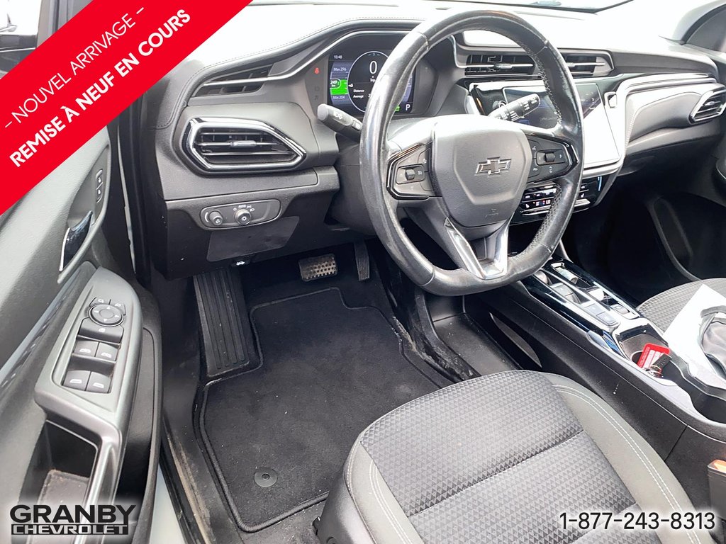 2023 Chevrolet Bolt EUV LT in Granby, Quebec - 10 - w1024h768px