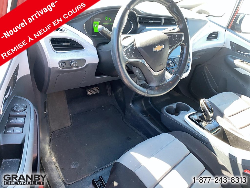 2020 Chevrolet Bolt EV in Granby, Quebec - 8 - w1024h768px