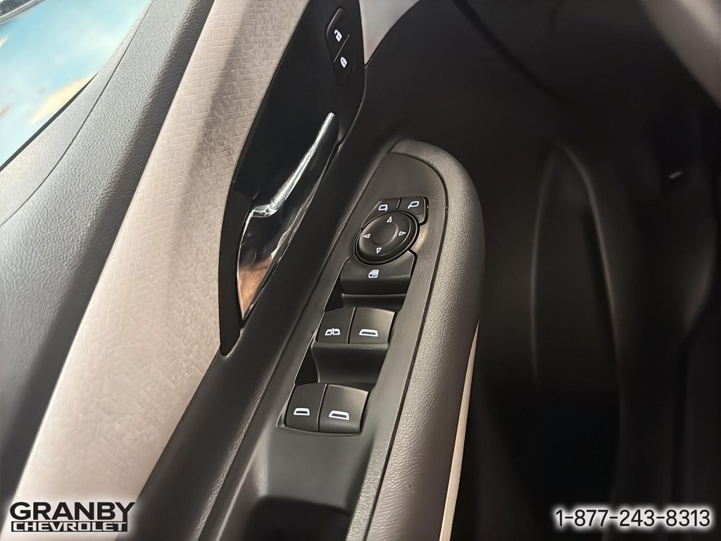Chevrolet Bolt EV  2020 à Granby, Québec - 14 - w1024h768px