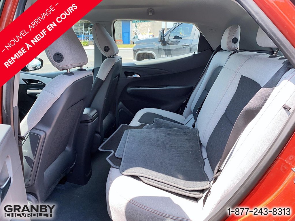 2020 Chevrolet Bolt EV in Granby, Quebec - 8 - w1024h768px