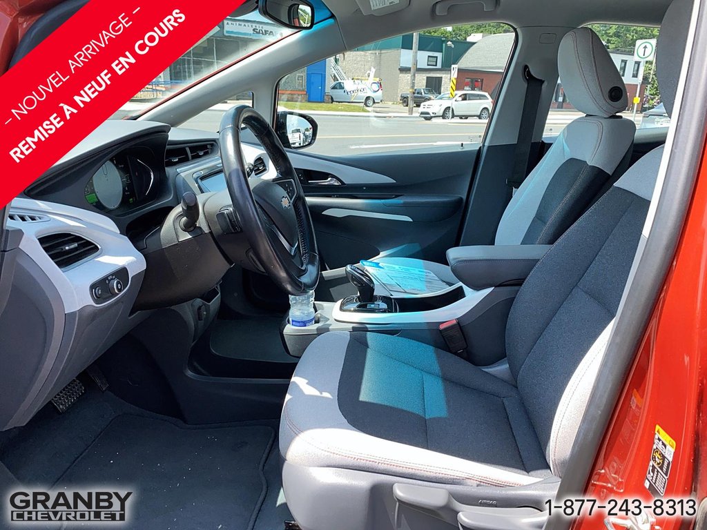 2020 Chevrolet Bolt EV in Granby, Quebec - 11 - w1024h768px