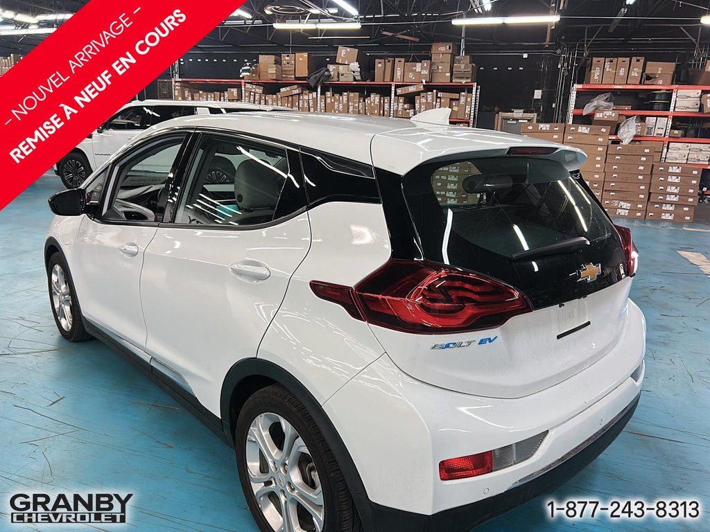 2020 Chevrolet Bolt EV in Granby, Quebec - 8 - w1024h768px