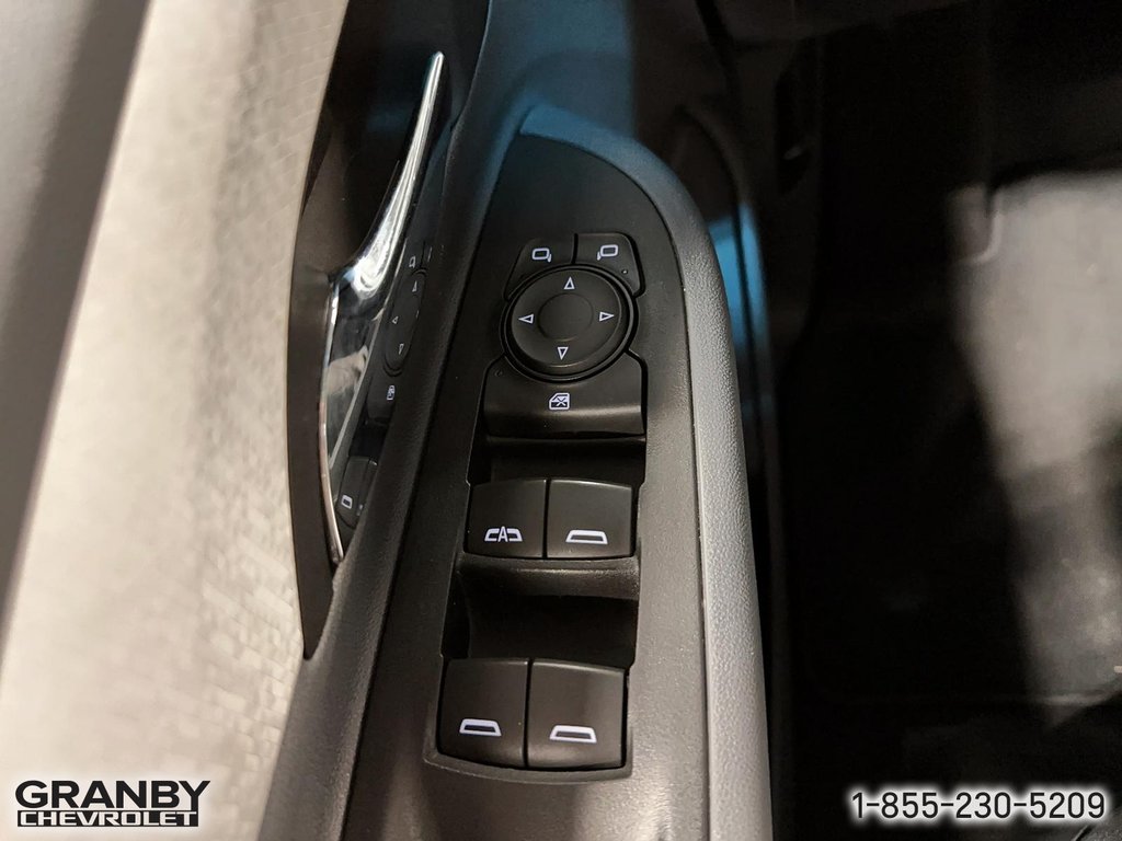 2021 Chevrolet Bolt EV in Granby, Quebec - 10 - w1024h768px