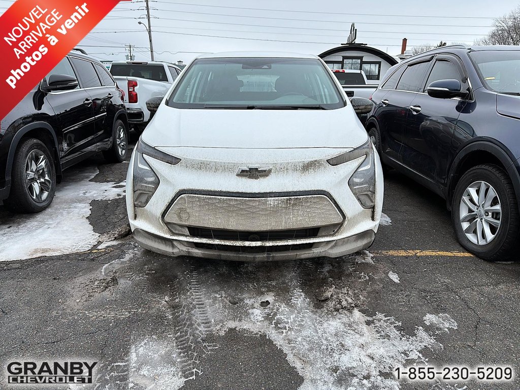 2023 Chevrolet Bolt EV 1LT in Granby, Quebec - 2 - w1024h768px