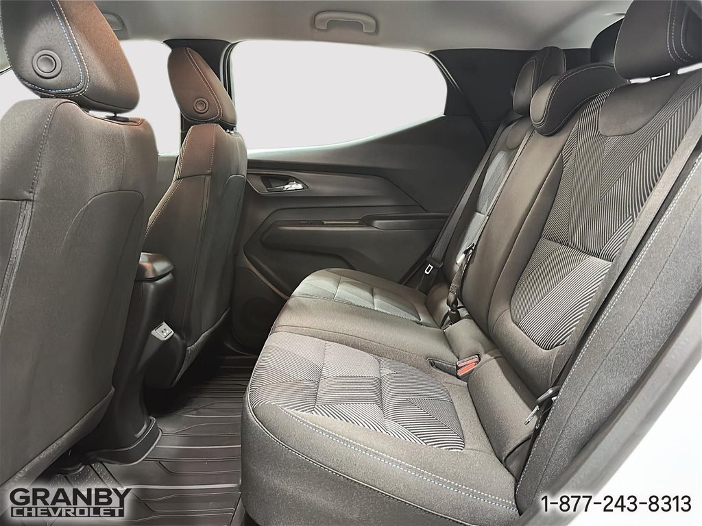 2027 Chevrolet BOLT EV LT (2LT) in Granby, Quebec - 12 - w1024h768px