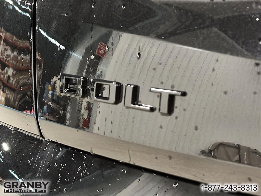 2027 Chevrolet BOLT EV LT (2LT) in Granby, Quebec - 19 - w1024h768px