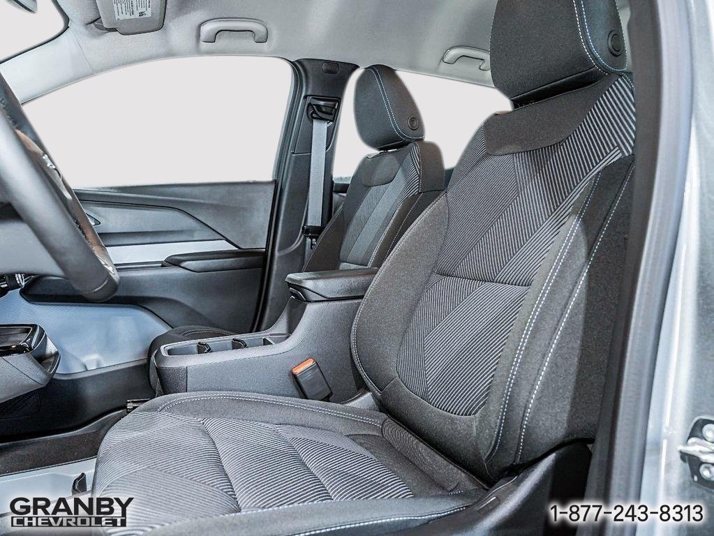 2027 Chevrolet Bolt in Granby, Quebec - 9 - w1024h768px