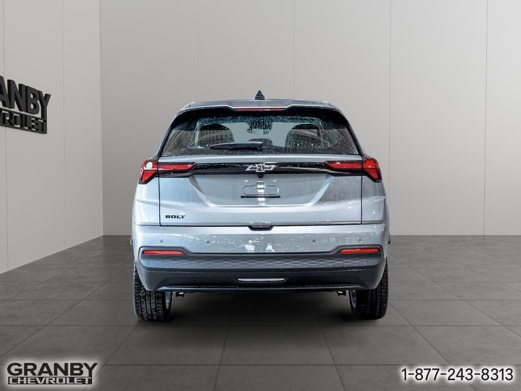 2027 Chevrolet Bolt in Granby, Quebec - 4 - w1024h768px
