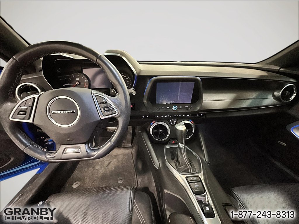 Chevrolet Camaro  2018 à Granby, Québec - 12 - w1024h768px