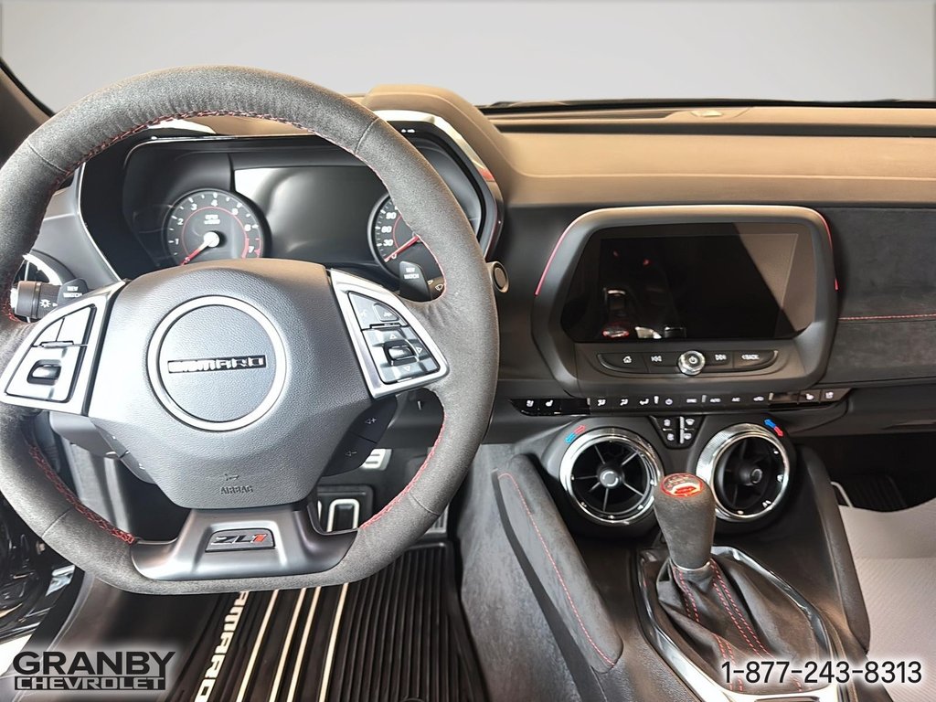 Chevrolet Camaro  2021 à Granby, Québec - 10 - w1024h768px