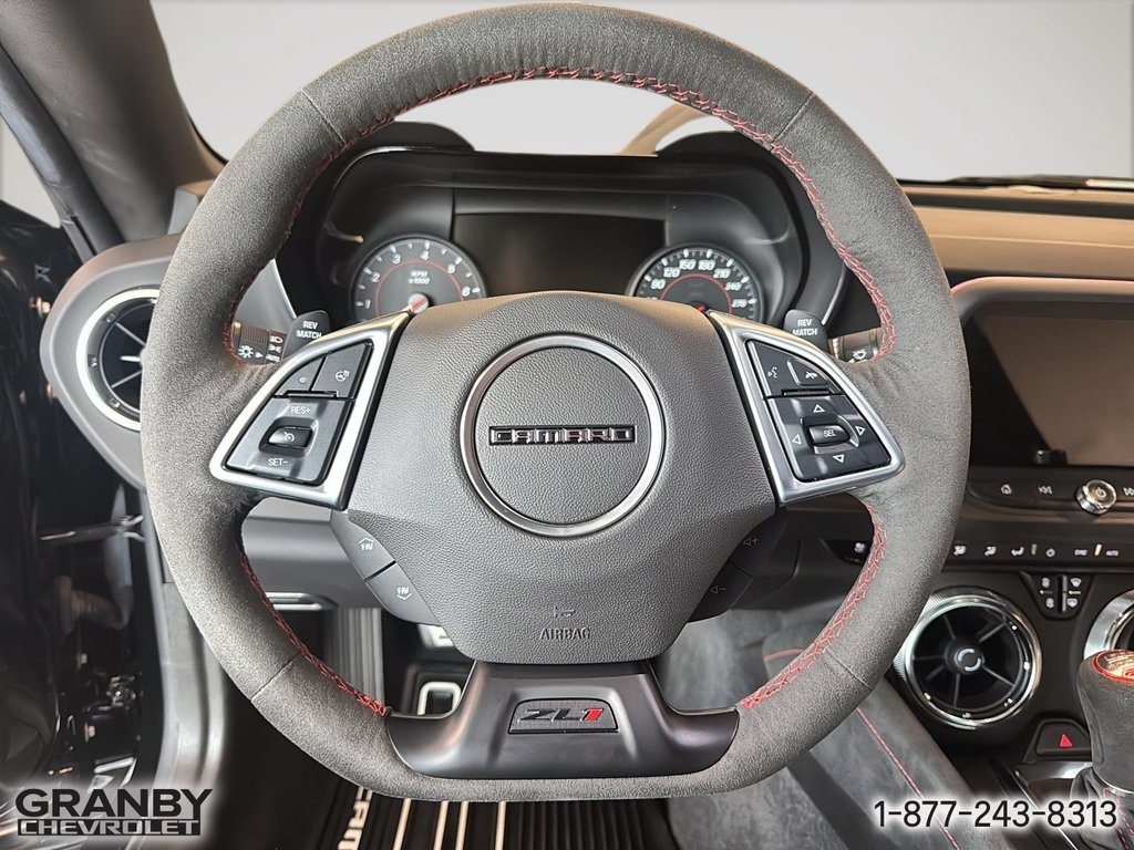 Chevrolet Camaro  2021 à Granby, Québec - 11 - w1024h768px