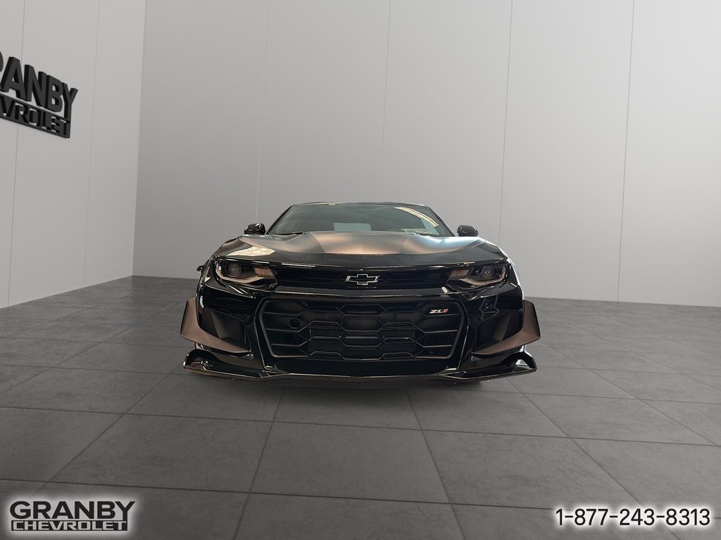 Chevrolet Camaro ZL1 manuelle 1LE TRACKPACK 830 KILO SEULEMENT 2021 à Granby, Québec - 2 - w1024h768px