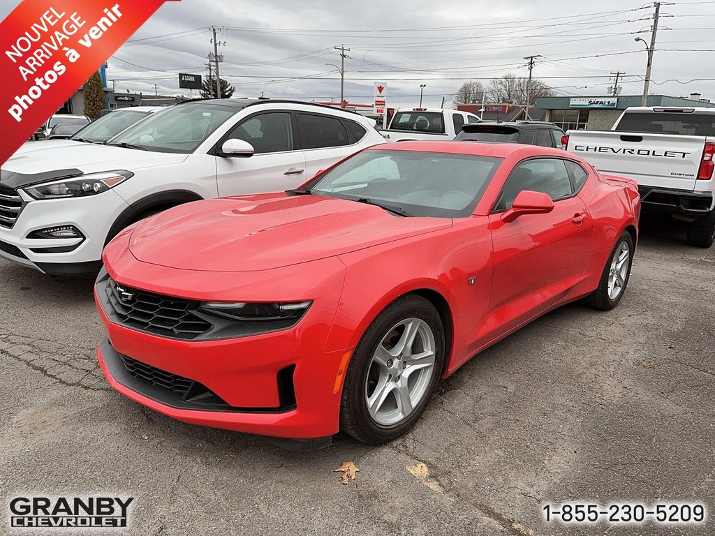 2022  Camaro 1LT MOTEUR 3.6L in Granby, Quebec - 3 - w1024h768px