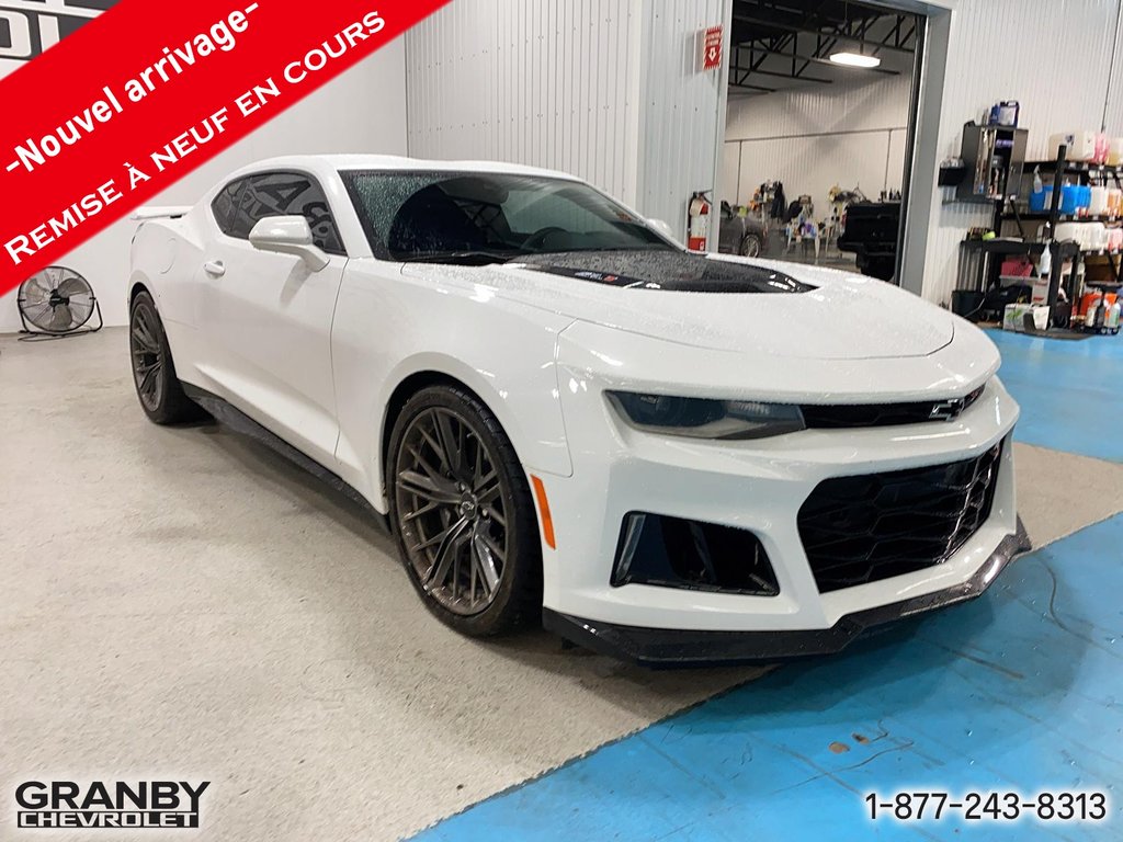 2022 Chevrolet Camaro ZL1 manuelle in Granby, Quebec - 3 - w1024h768px