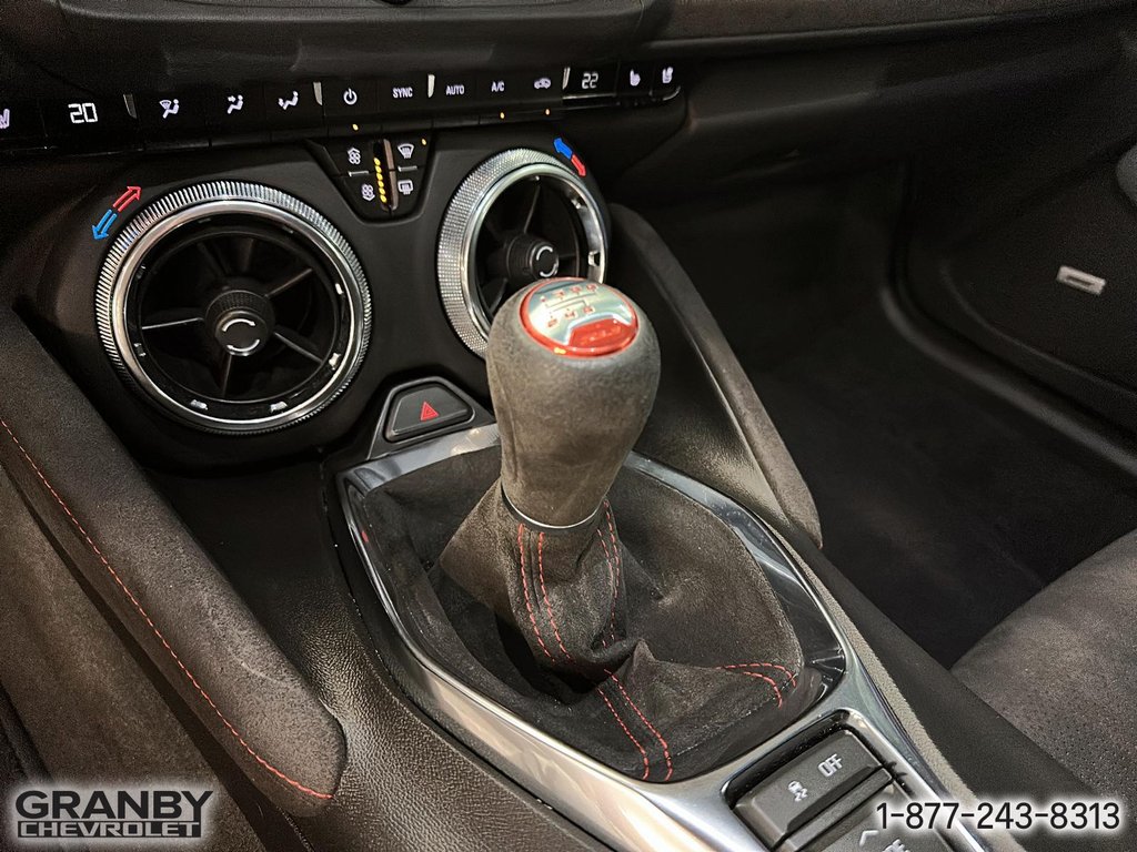 Chevrolet Camaro  2022 à Granby, Québec - 16 - w1024h768px