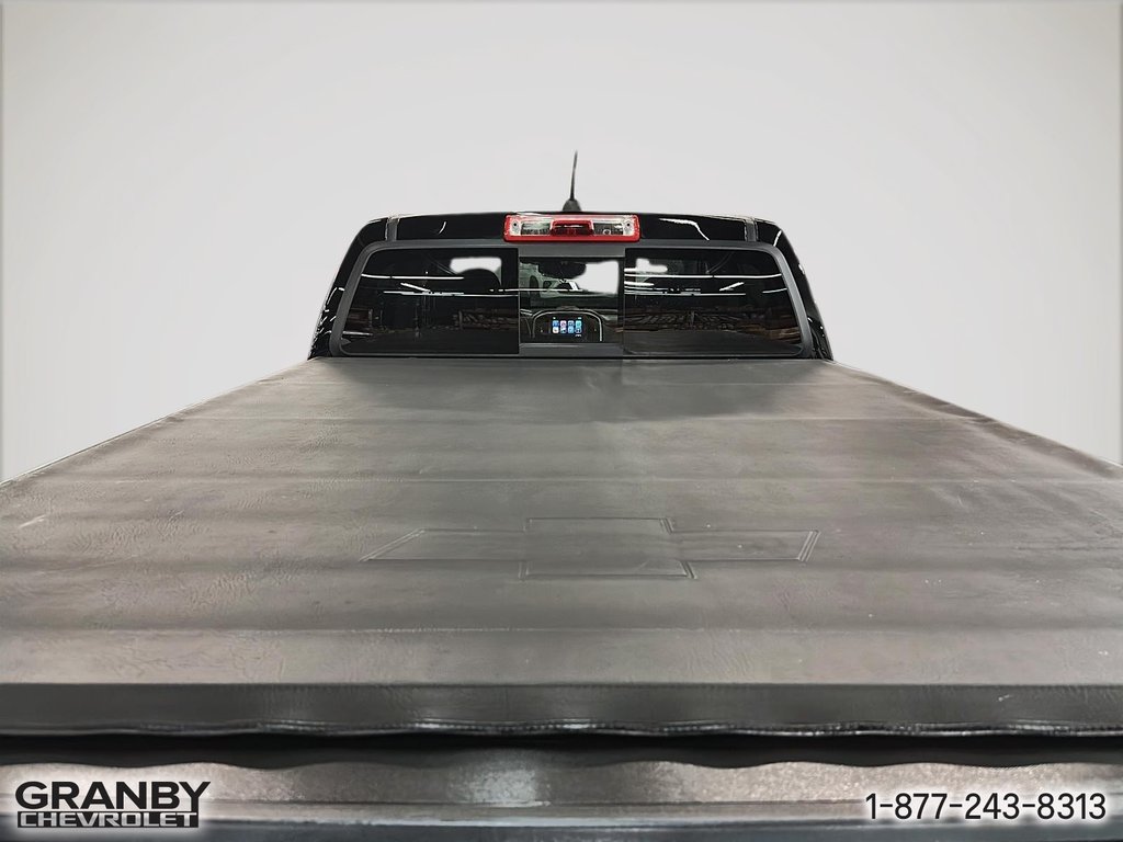 Chevrolet Colorado 4WD LT boite 5.2pi 2017 à Granby, Québec - 9 - w1024h768px
