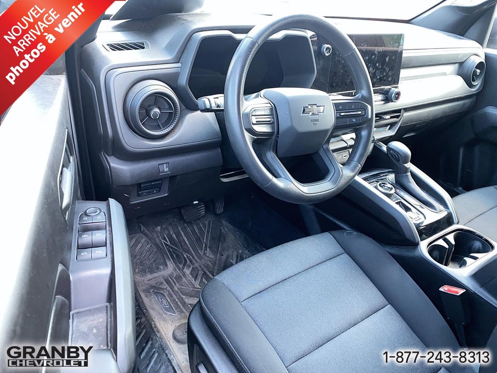 Chevrolet Colorado 4WD Trail Boss 2023 à Granby, Québec - 9 - w1024h768px