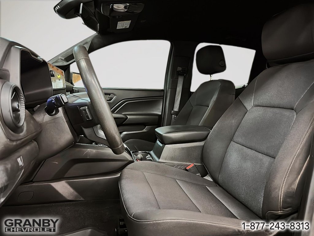 2024 Chevrolet Colorado 4WD Trail Boss in Granby, Quebec - 12 - w1024h768px