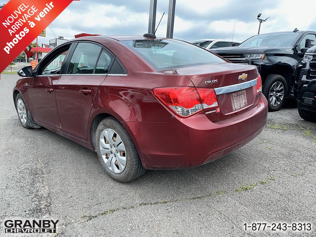 2015 Chevrolet Cruze 1LT autom in Granby, Quebec - 7 - w1024h768px