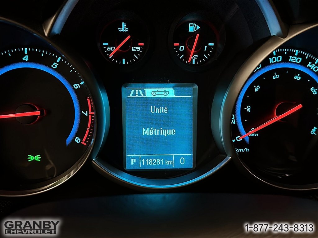 2015 Chevrolet Cruze 1LT autom in Granby, Quebec - 16 - w1024h768px