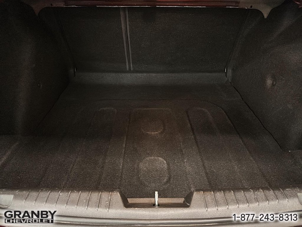 2015 Chevrolet Cruze 1LT autom in Granby, Quebec - 9 - w1024h768px