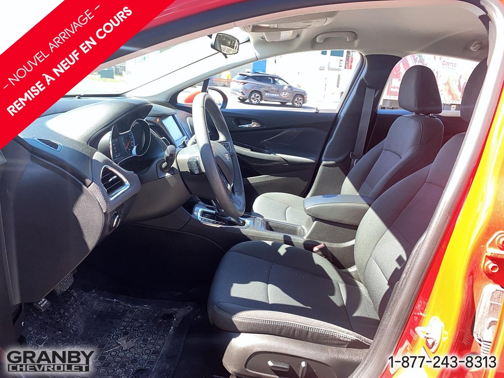 Chevrolet Cruze  2017 à Granby, Québec - 11 - w1024h768px