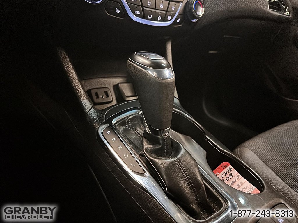 2019 Chevrolet Cruze LT AUTOM in Granby, Quebec - 18 - w1024h768px