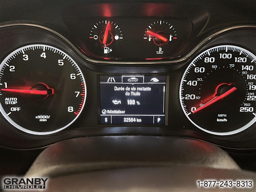 2019 Chevrolet Cruze LT AUTOM in Granby, Quebec - 16 - w1024h768px