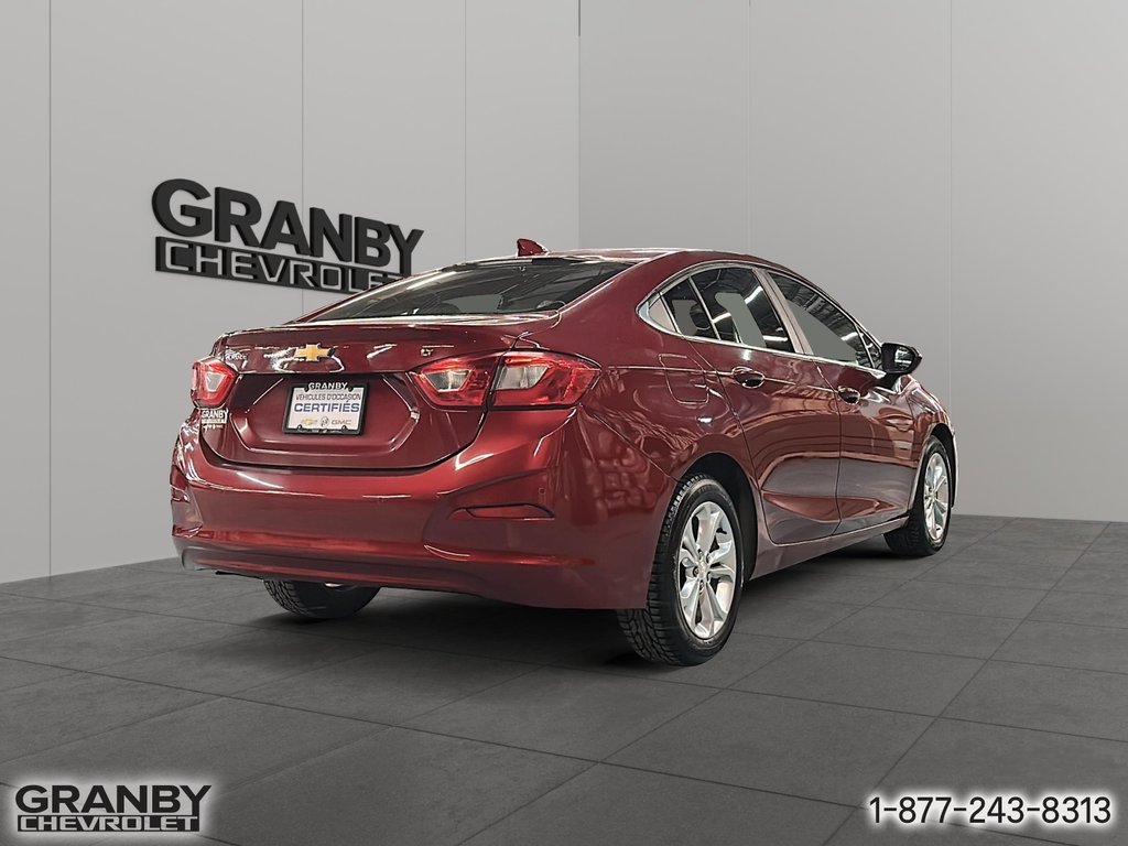 2019 Chevrolet Cruze LT AUTOM in Granby, Quebec - 4 - w1024h768px