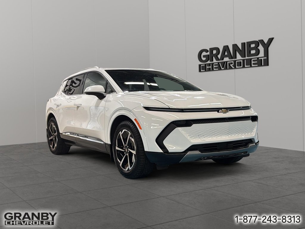 2024 Chevrolet Equinox EV in Granby, Quebec - 3 - w1024h768px