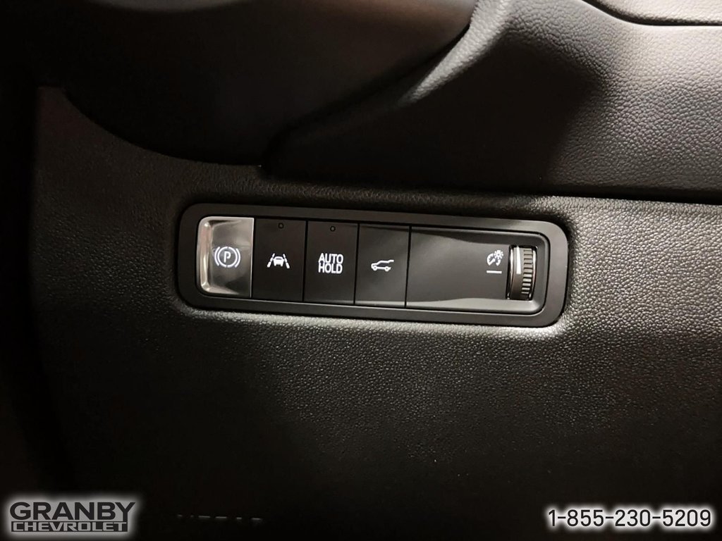 2025 Chevrolet Equinox EV in Granby, Quebec - 17 - w1024h768px