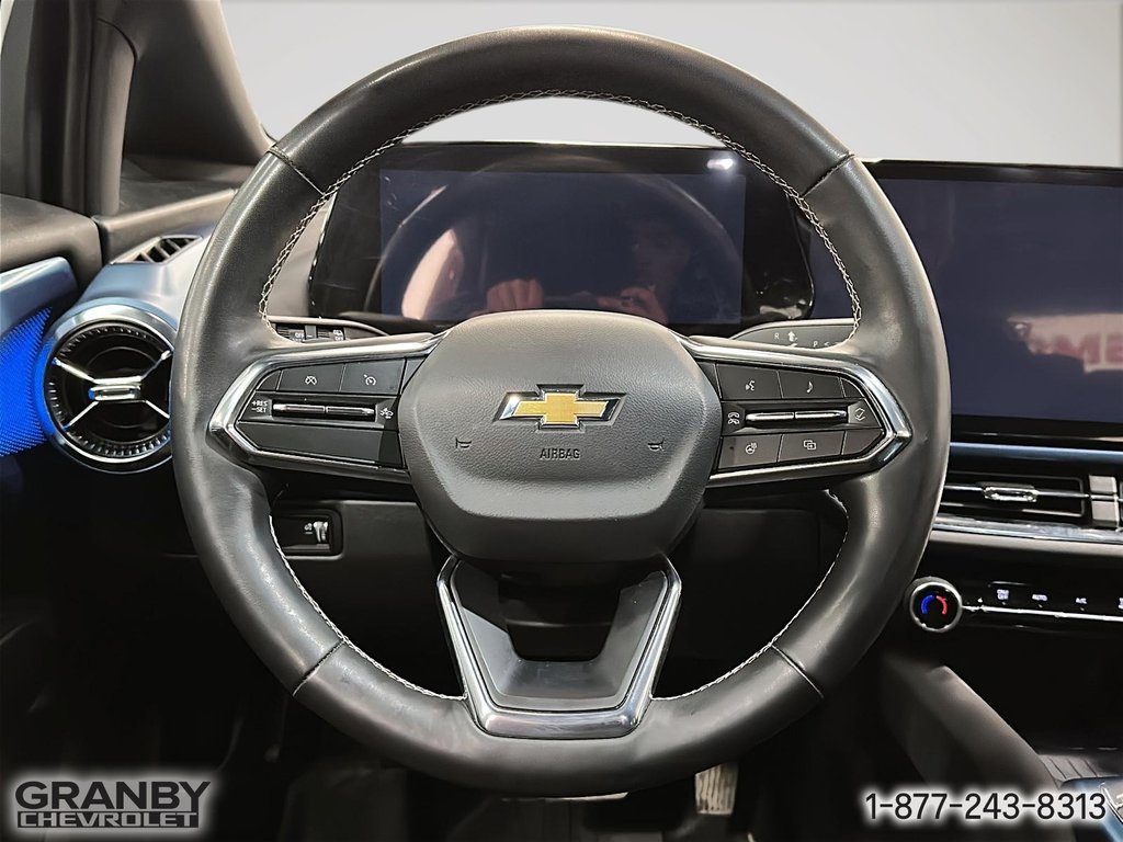 2025 Chevrolet Equinox EV LT GROUPE COMMODITE 2 TRACTION AVANT in Granby, Quebec - 17 - w1024h768px