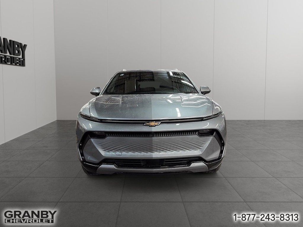 Chevrolet Equinox EV  2026 à Granby, Québec - 2 - w1024h768px