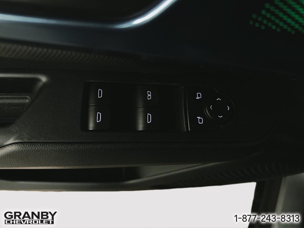 2026 Chevrolet Equinox EV in Granby, Quebec - 13 - w1024h768px