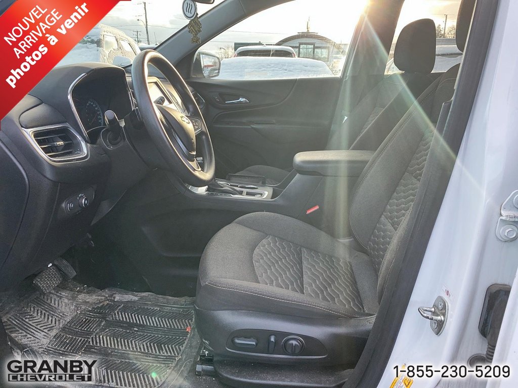 Chevrolet Equinox  2018 à Granby, Québec - 5 - w1024h768px