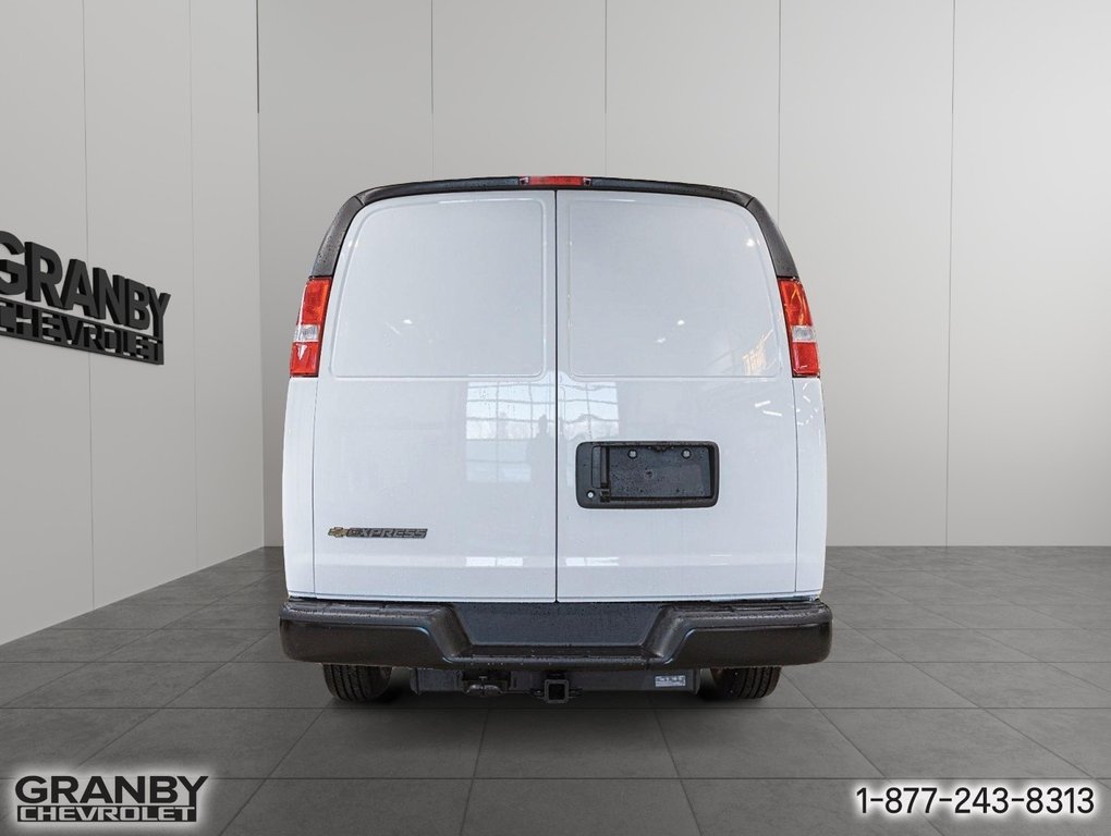 Chevrolet EXPRESS CARGO 2500 EXT WB (1WT)  2026 à Granby, Québec - 4 - w1024h768px