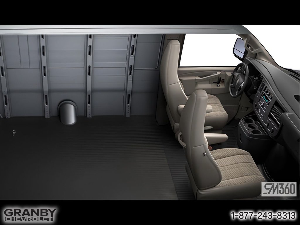 2024 Chevrolet Express Cargo 3500 in Granby, Quebec - 5 - w1024h768px
