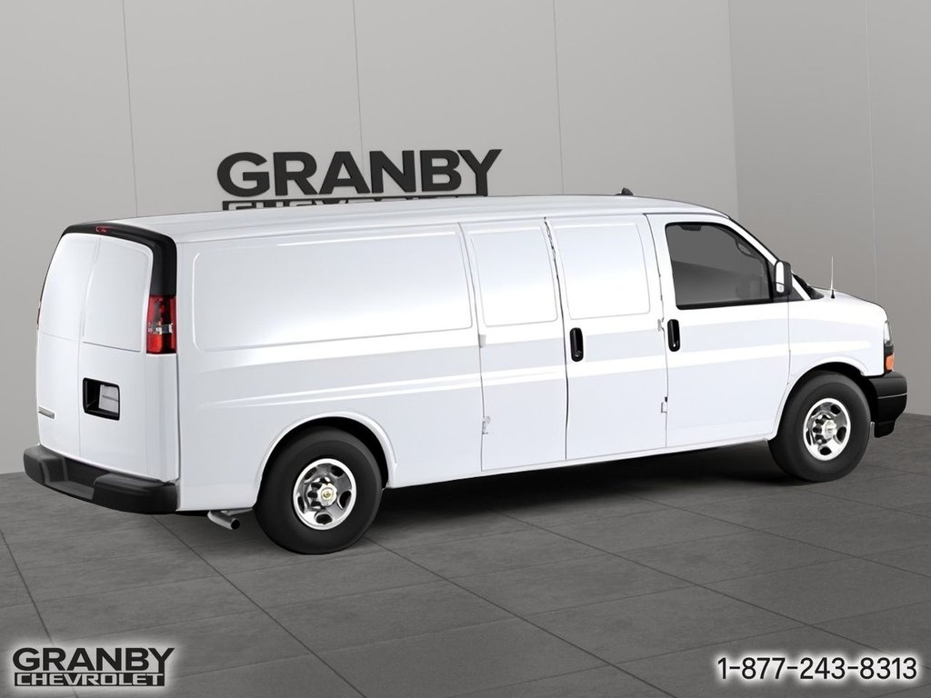 2024 Chevrolet Express Cargo 3500 in Granby, Quebec - 3 - w1024h768px