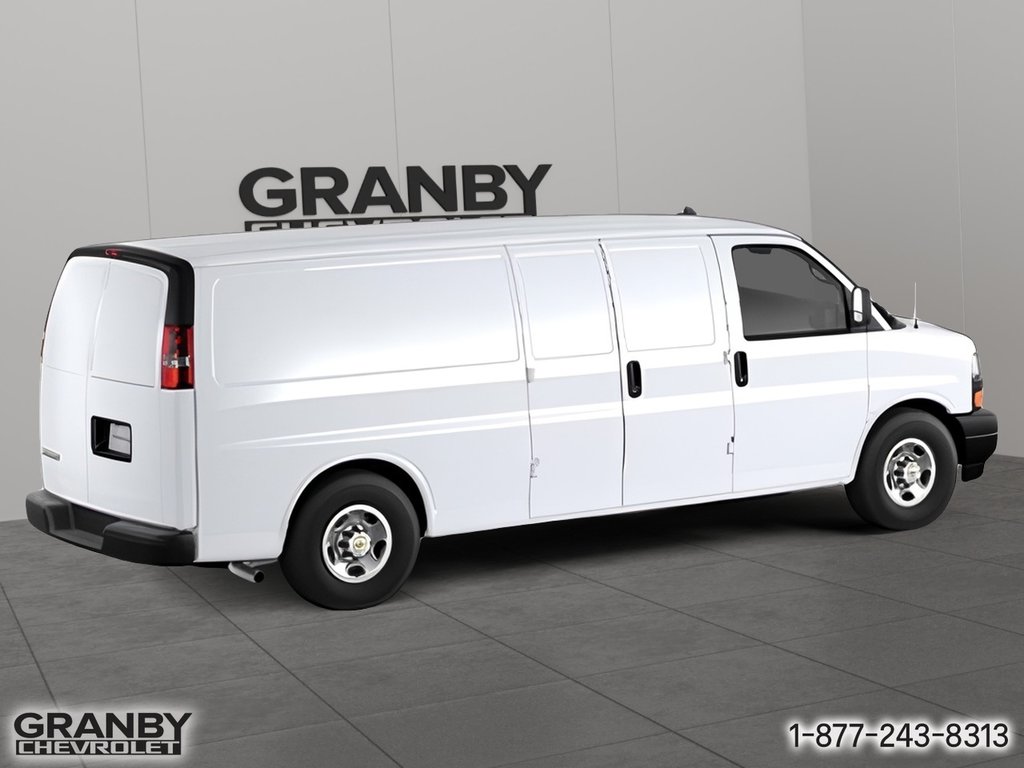 Chevrolet Express Cargo 3500  2024 à Granby, Québec - 3 - w1024h768px