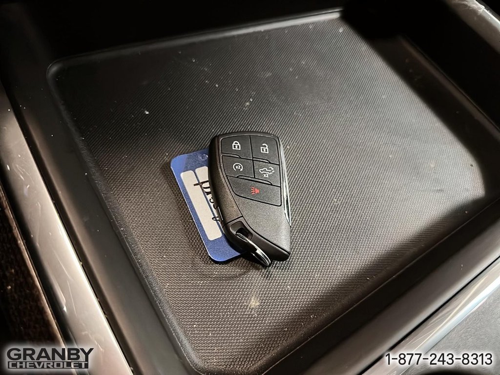 2026 Chevrolet Silverado 2500 HD in Granby, Quebec - 19 - w1024h768px