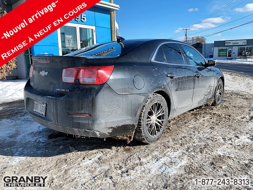 2015 Chevrolet Malibu in Granby, Quebec - 5 - w1024h768px