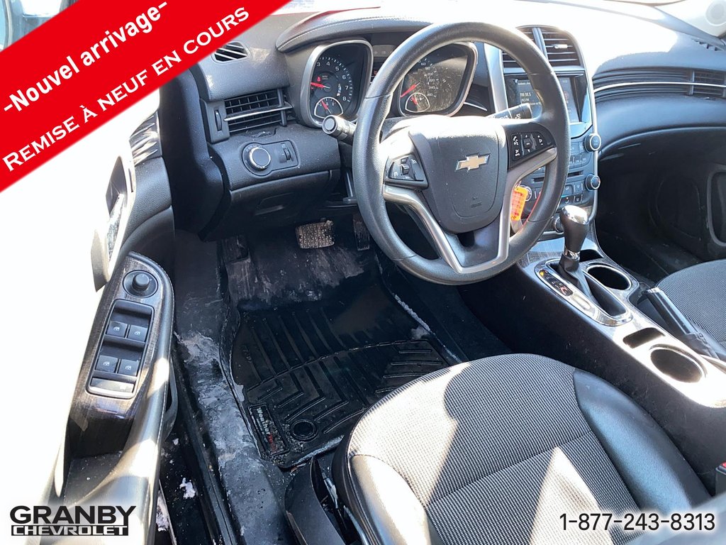 2015 Chevrolet Malibu in Granby, Quebec - 8 - w1024h768px