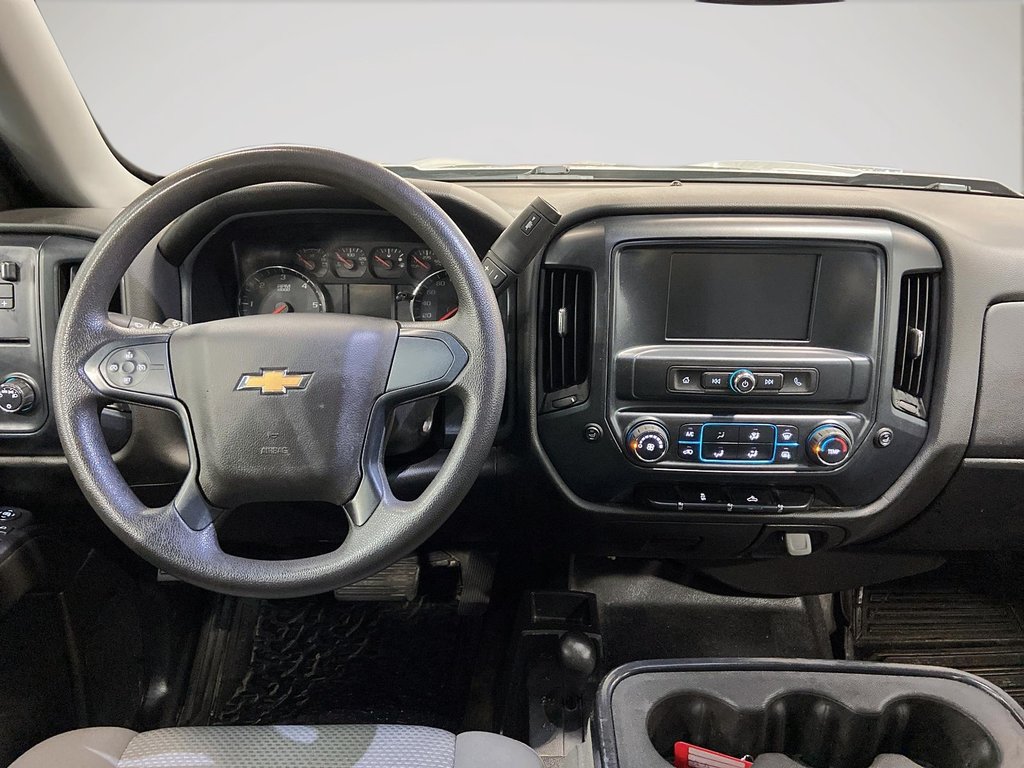 Chevrolet Silverado 1500 LD  2019 à Granby, Québec - 9 - w1024h768px