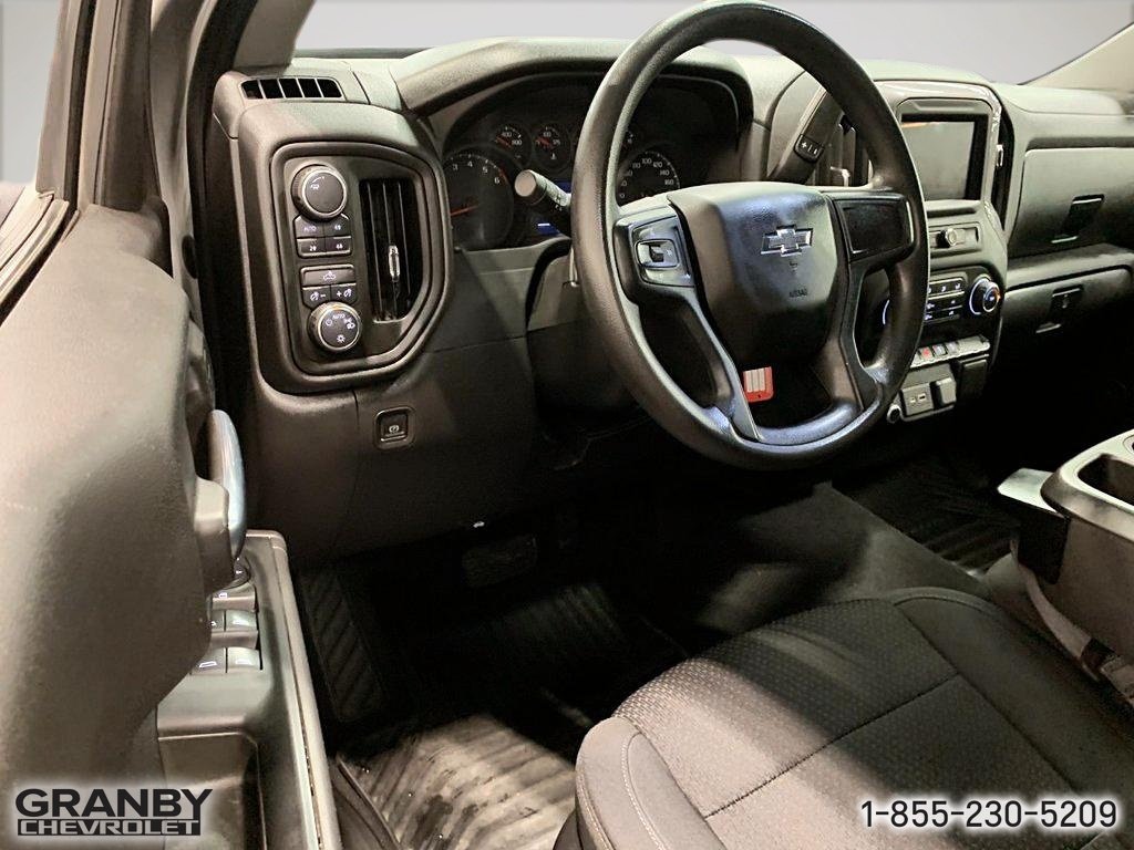 2022 Chevrolet Silverado 1500 LTD in Granby, Quebec - 9 - w1024h768px