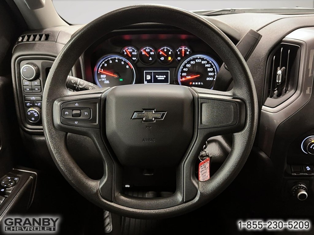 2022 Chevrolet Silverado 1500 LTD in Granby, Quebec - 13 - w1024h768px