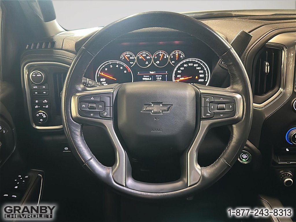2022 Chevrolet Silverado 1500 LTD in Granby, Quebec - 16 - w1024h768px