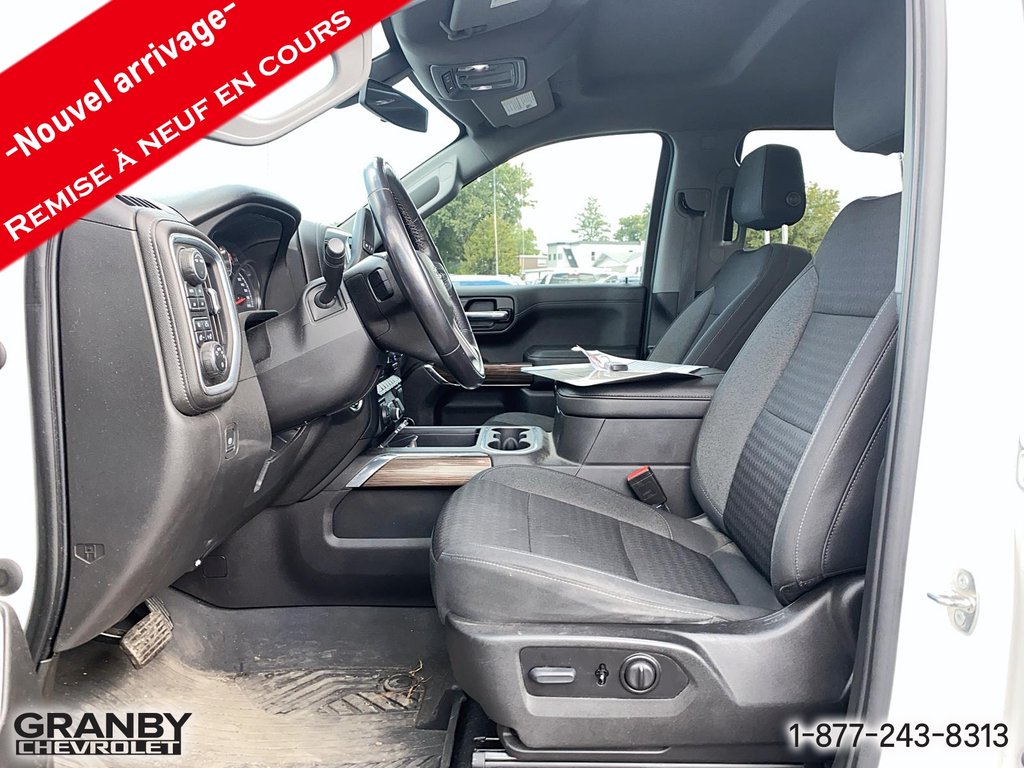 Chevrolet Silverado 1500 LTD LT Trail Boss CREWCAB DIESEL BOITE 6.6 2022 à Granby, Québec - 10 - w1024h768px