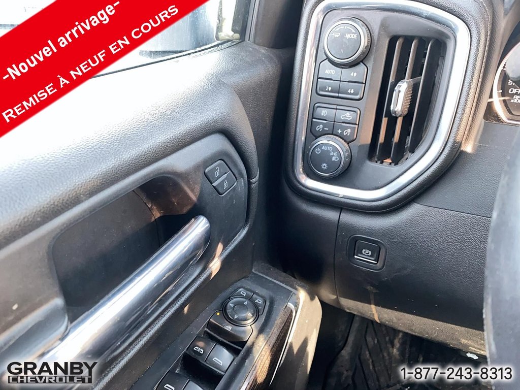 2022 Chevrolet Silverado 1500 LTD in Granby, Quebec - 12 - w1024h768px